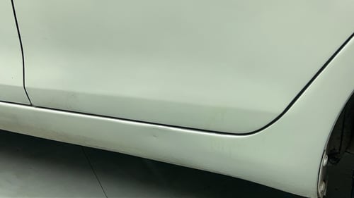 Used 2014 Maruti Suzuki Swift ZXi Petrol Manual dents MINOR DENT