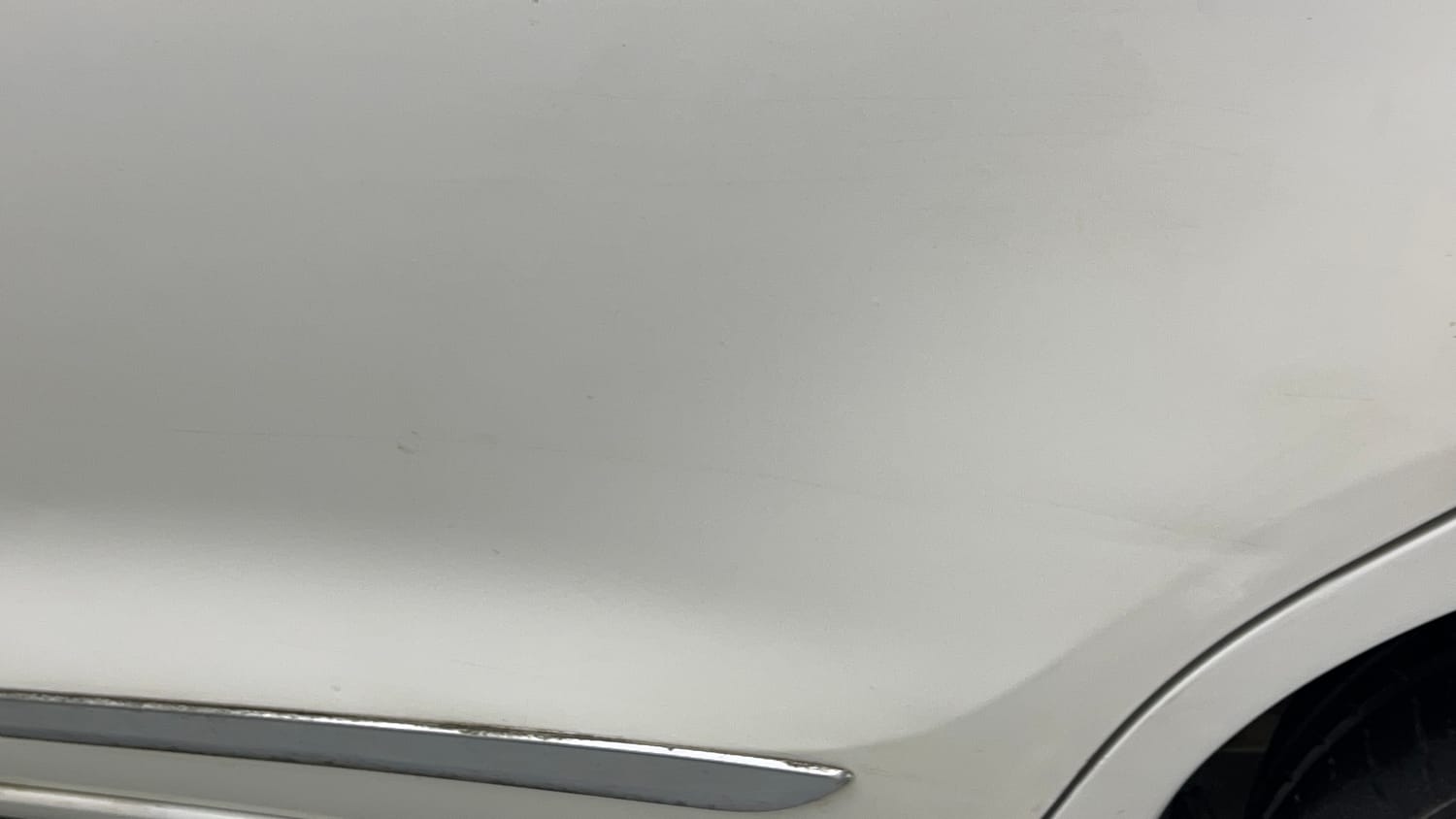 Used 2023 Maruti Suzuki Swift VXi Petrol Manual dents MINOR DENT