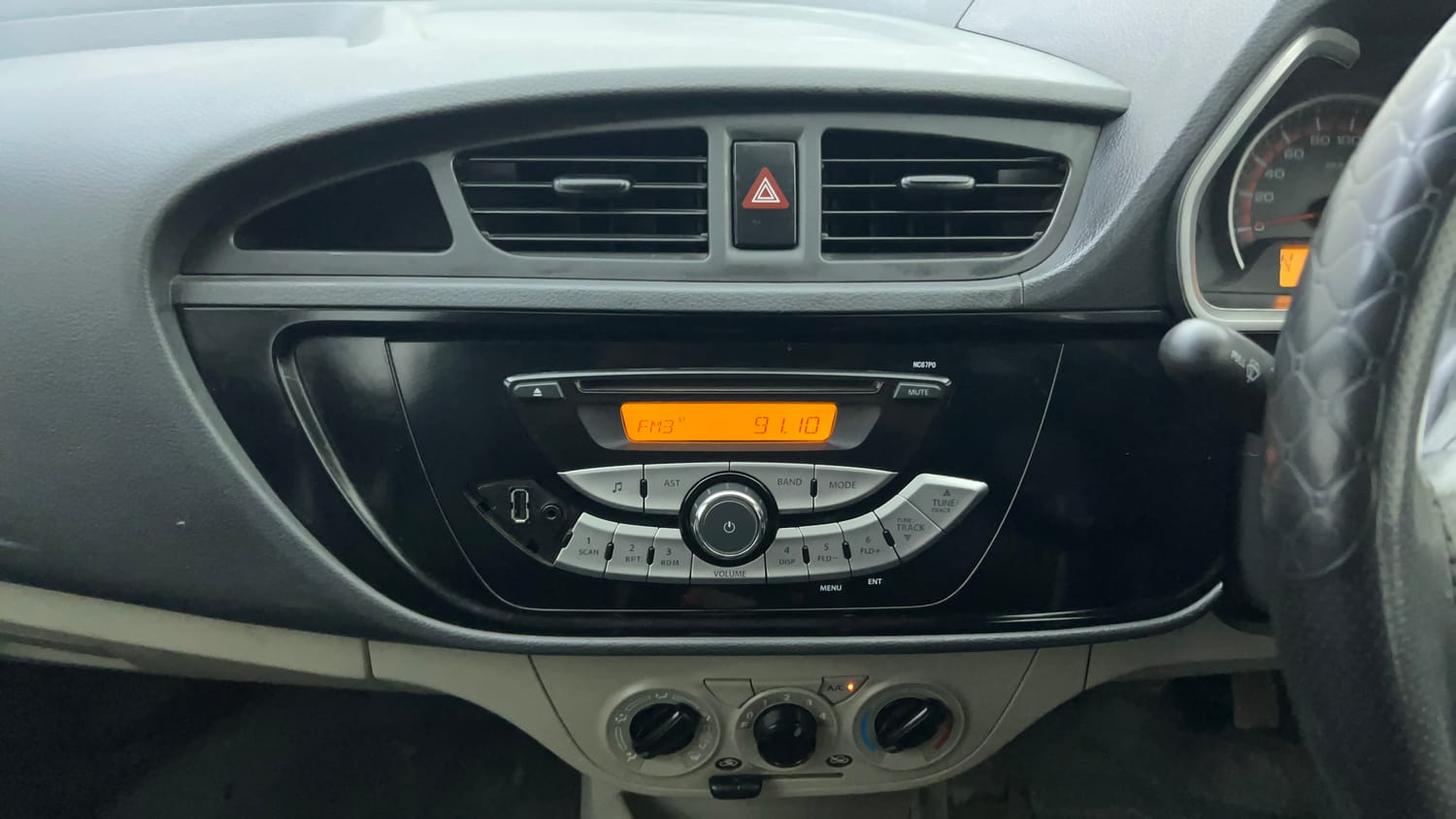 Used 2017 maruti-suzuki Alto K10 VXi (O) AMT Petrol Automatic interior MUSIC SYSTEM & AC CONTROL VIEW