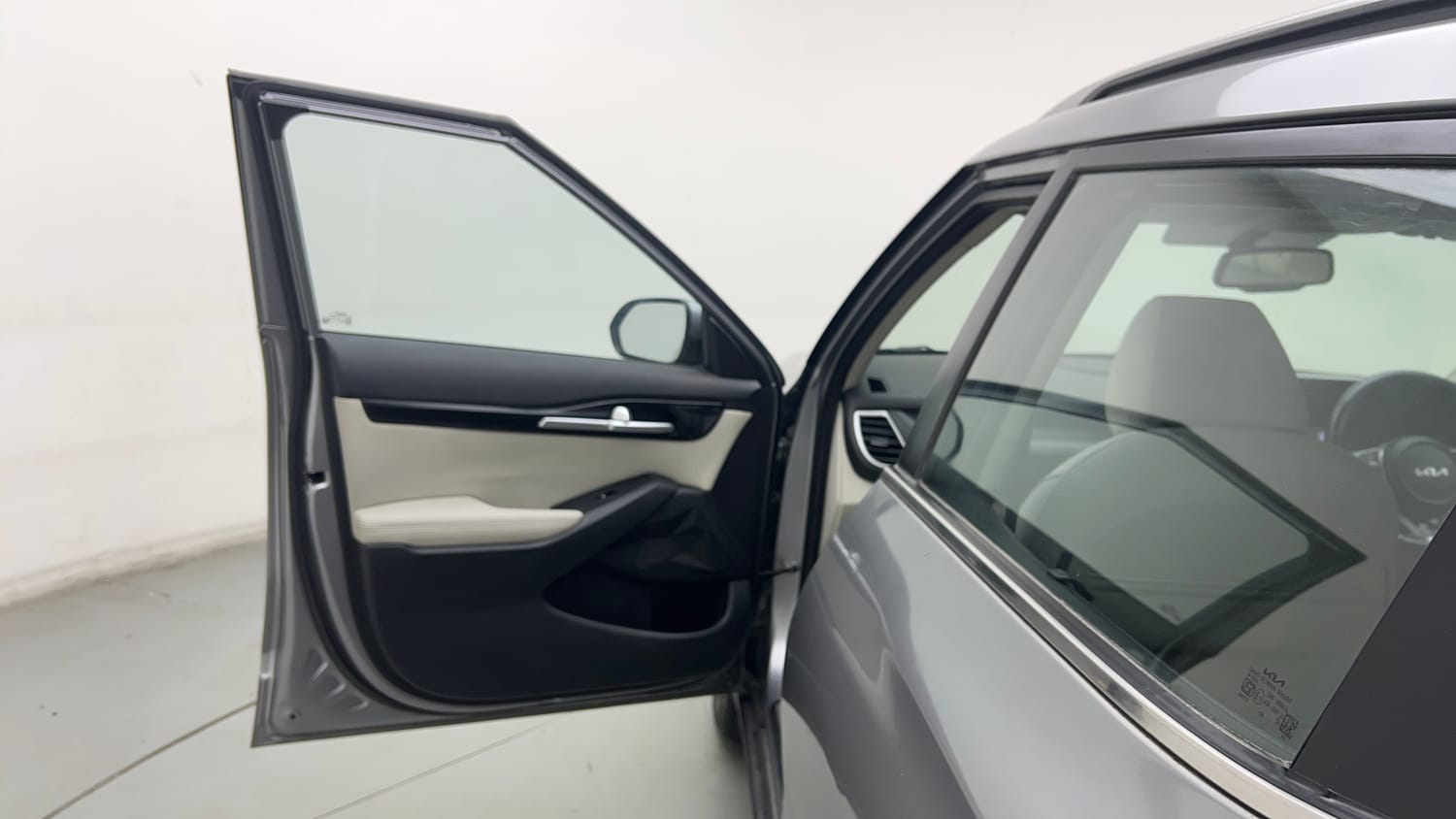 Used 2022 kia Seltos HTX 1.5 IVT Petrol Automatic interior LEFT FRONT DOOR OPEN VIEW