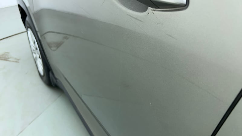 Used 2016 Mahindra KUV100 K6 6 STR Petrol Manual dents MINOR SCRATCH