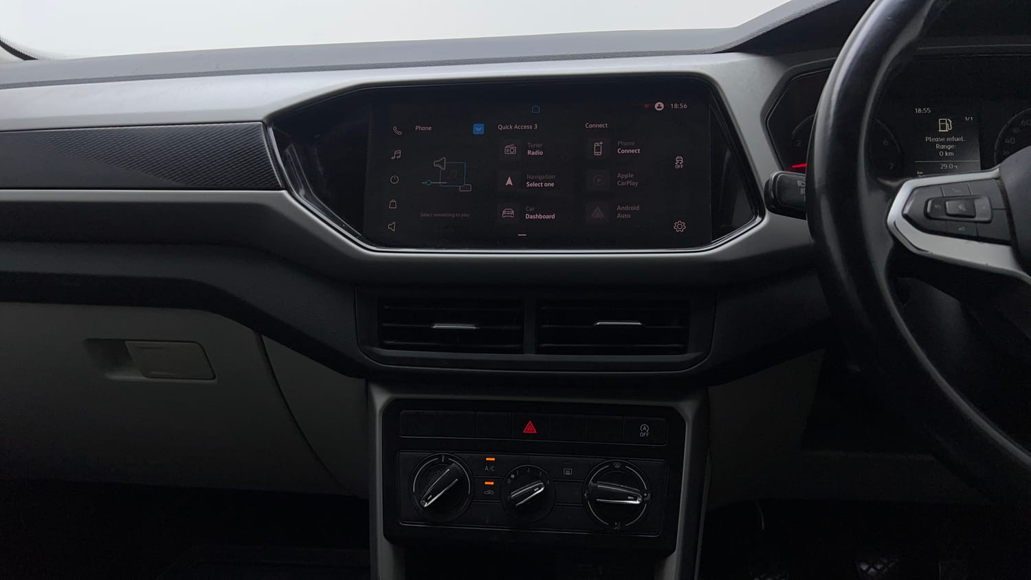 Used 2022 Volkswagen Taigun Highline 1.0 TSI MT Petrol Manual top_features Integrated (in-dash) music system