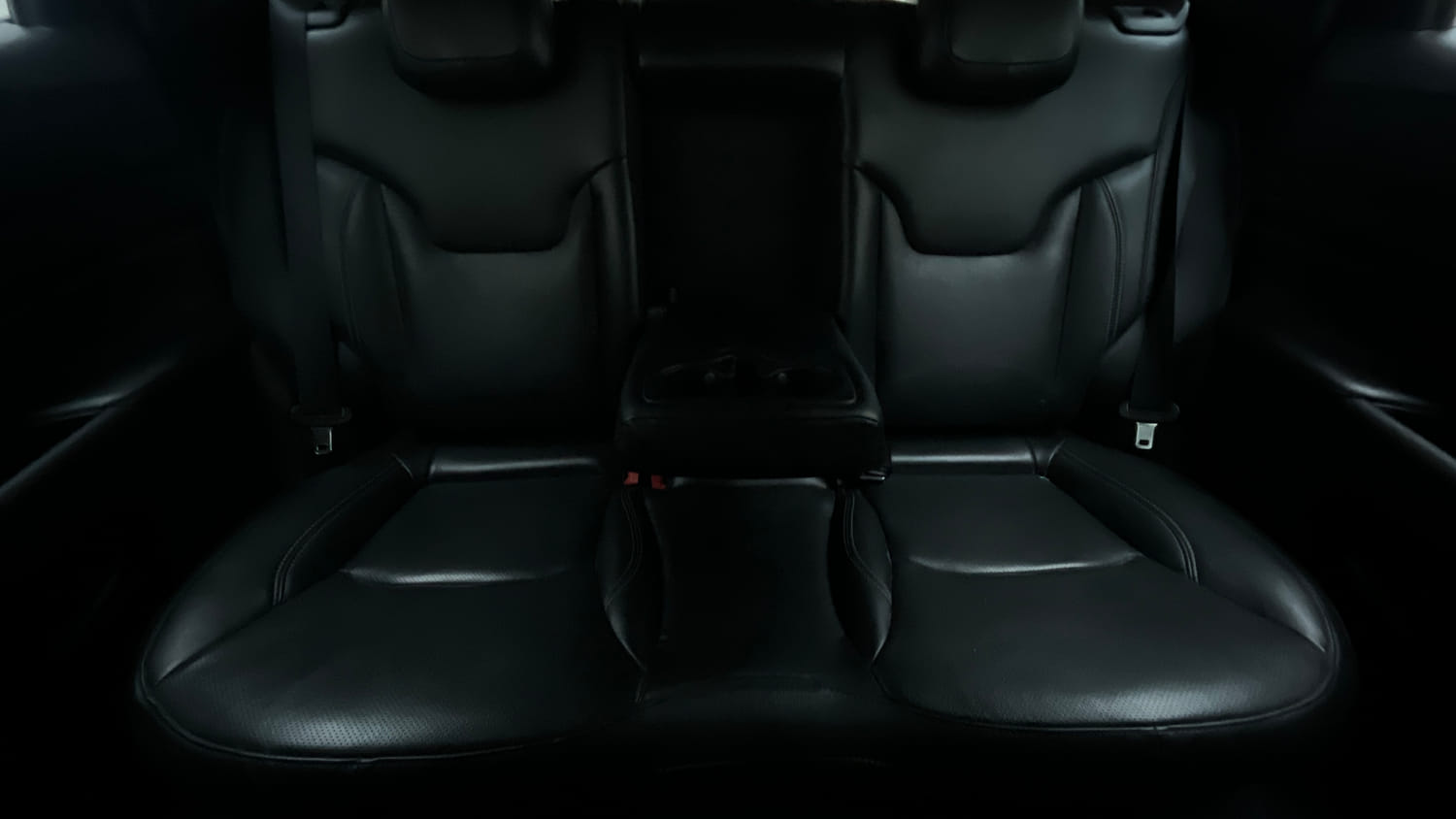 Used 2022 Jeep Compass Model S (O) Diesel 4x4 AT Diesel Automatic interior REAR SEAT CONDITION VIEW