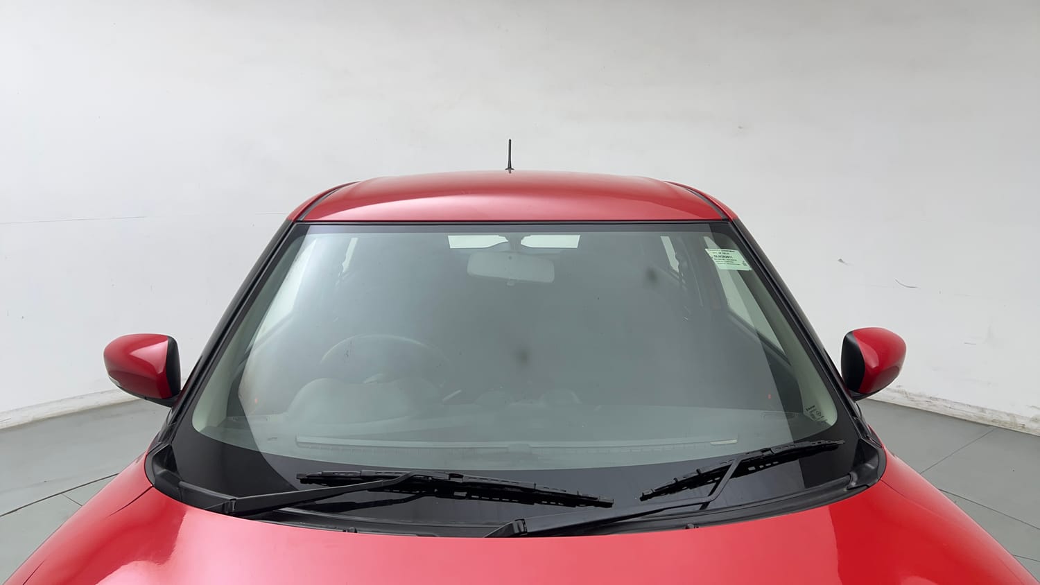 Used 2018 Maruti Suzuki Swift VXi Petrol Manual exterior FRONT WINDSHIELD VIEW