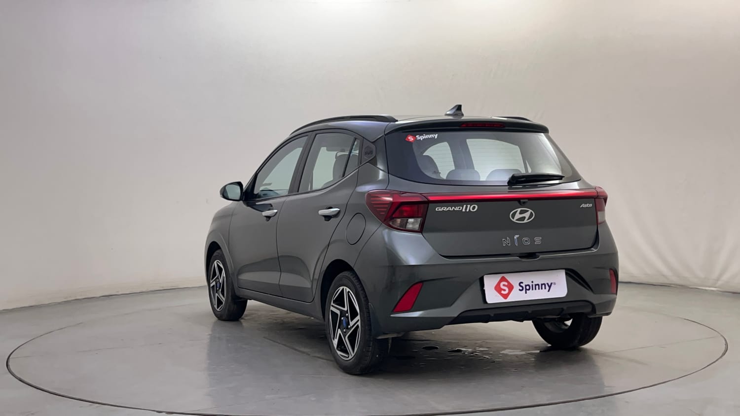 Used 2025 Hyundai Grand i10 Nios Asta 1.2 Kappa AMT Petrol Automatic exterior LEFT REAR CORNER VIEW