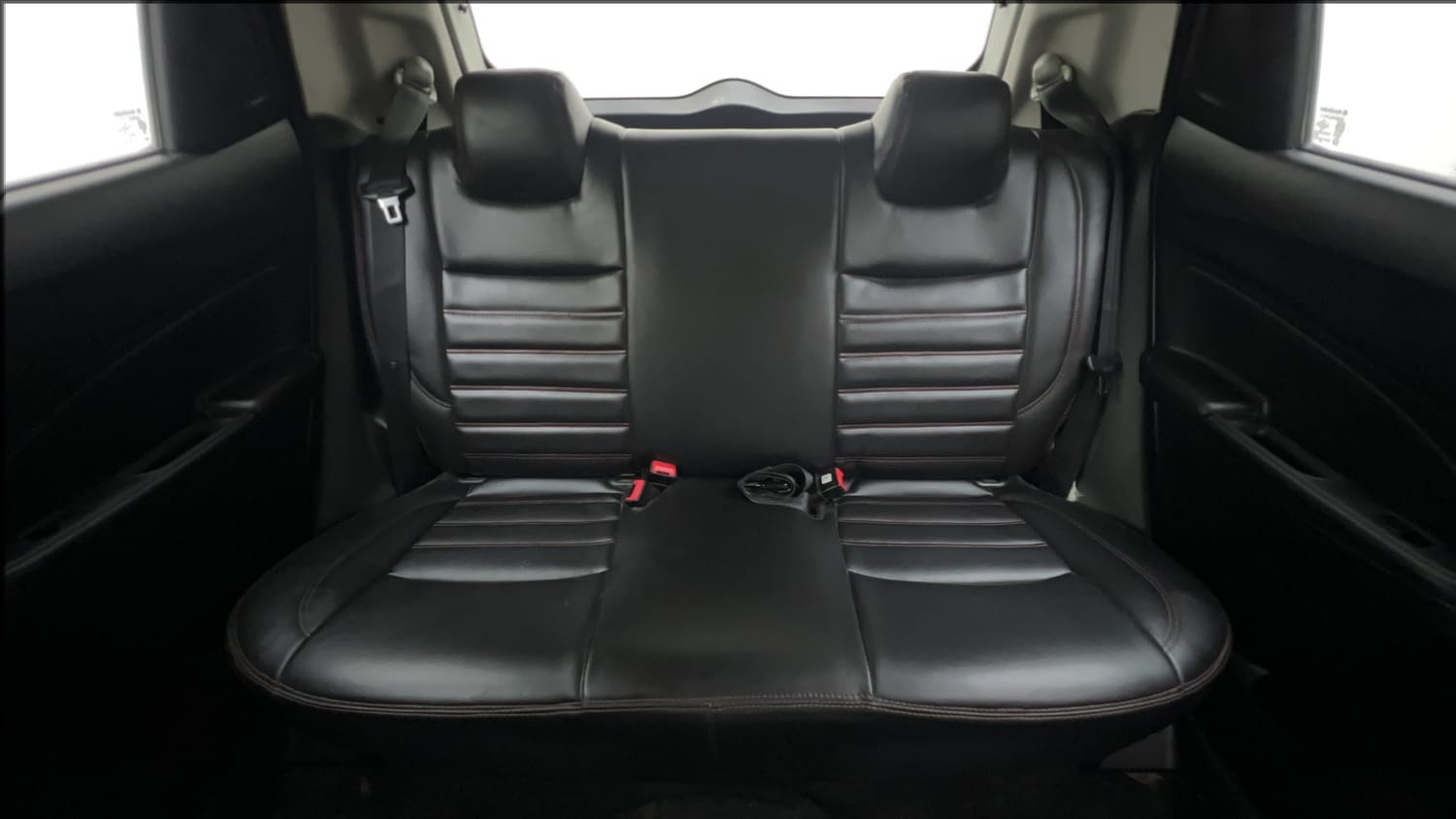 Used 2023 Maruti Suzuki Swift VXi Petrol Manual interior REAR SEAT CONDITION VIEW