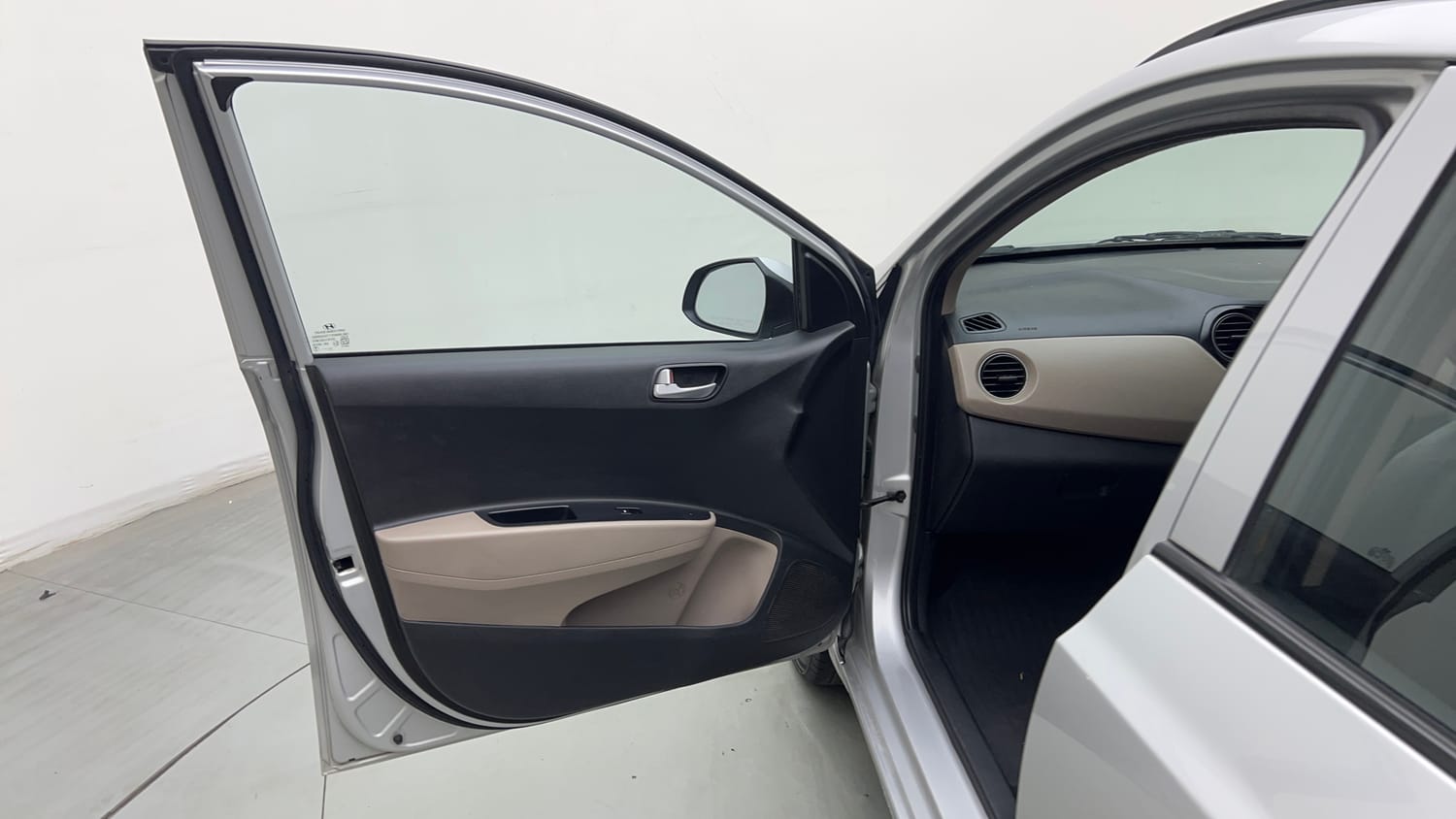 Used 2017 Hyundai Grand i10 Sportz 1.2 Kappa VTVT Petrol Manual interior LEFT FRONT DOOR OPEN VIEW