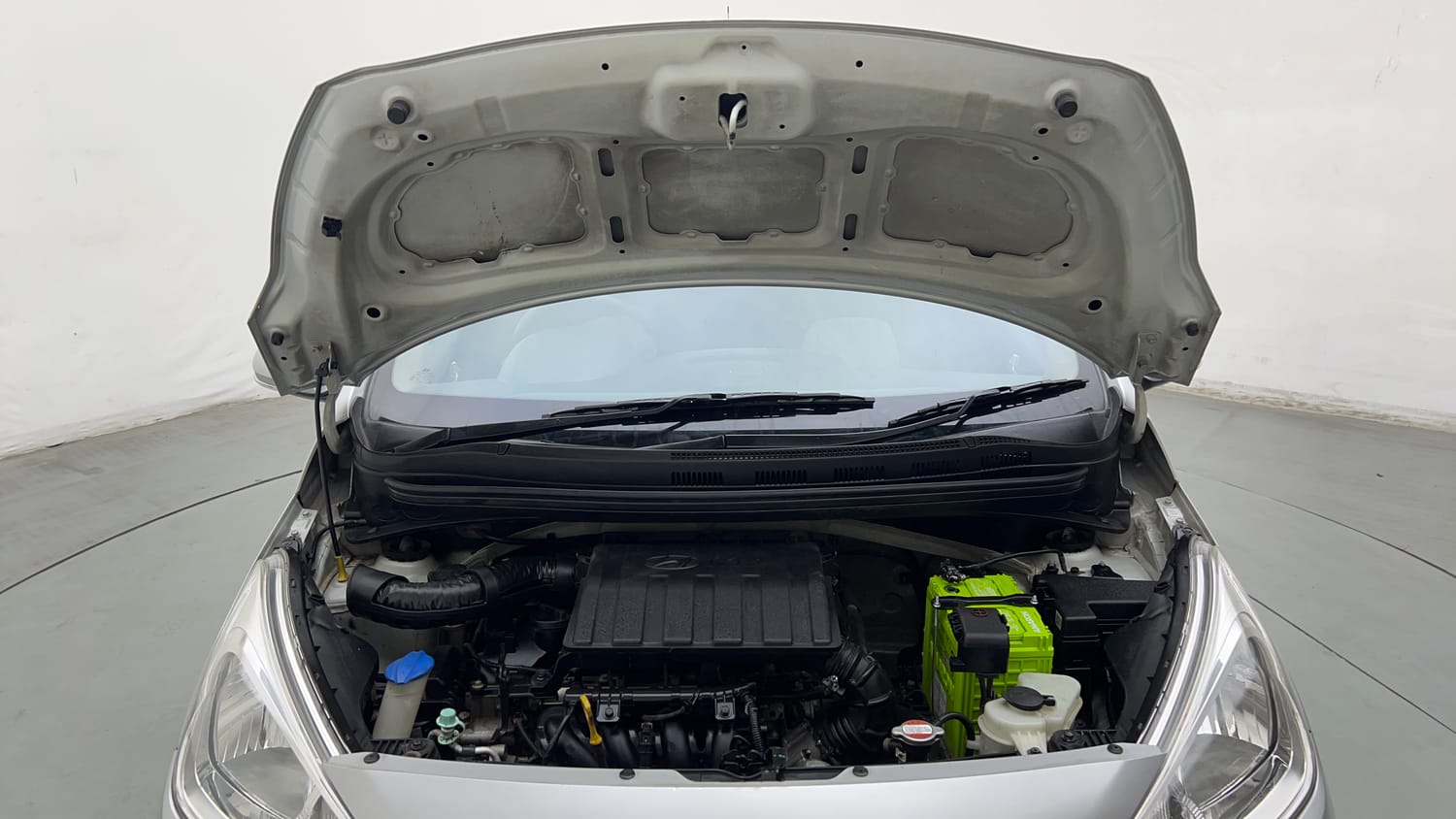 Used 2017 Hyundai Grand i10 Sportz 1.2 Kappa VTVT Petrol Manual engine ENGINE & BONNET OPEN FRONT VIEW