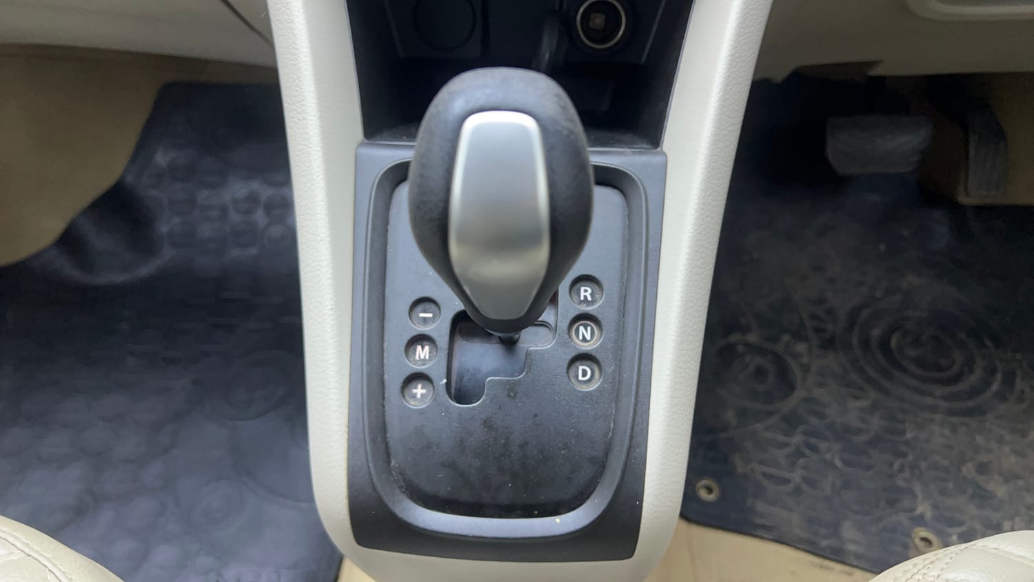 Used 2021 Maruti Suzuki Celerio VXi AMT Petrol Automatic interior GEAR  KNOB VIEW