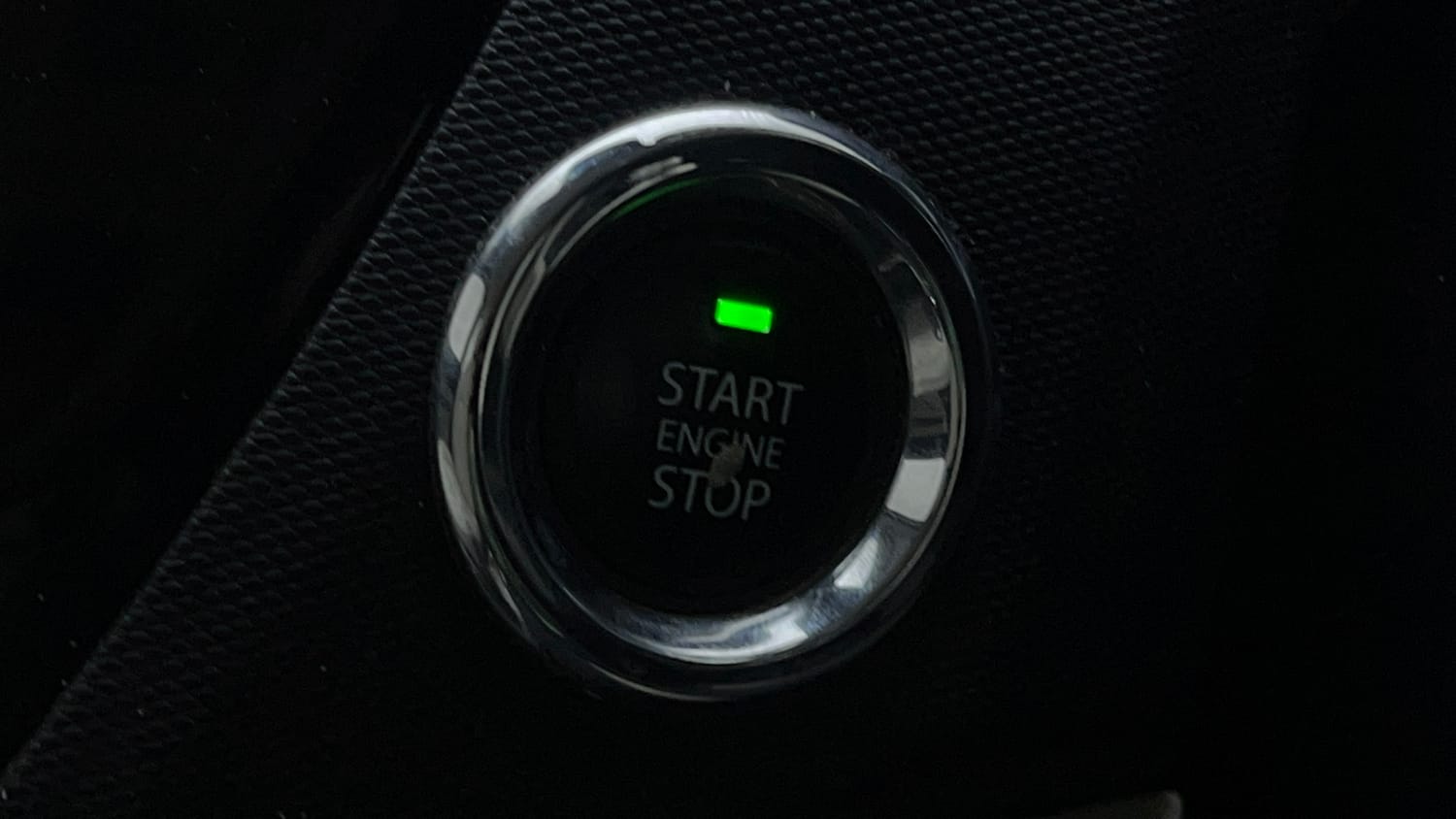 Used 2023 Tata Tigor XZ Plus Leatherette Pack Petrol Manual top_features Keyless start