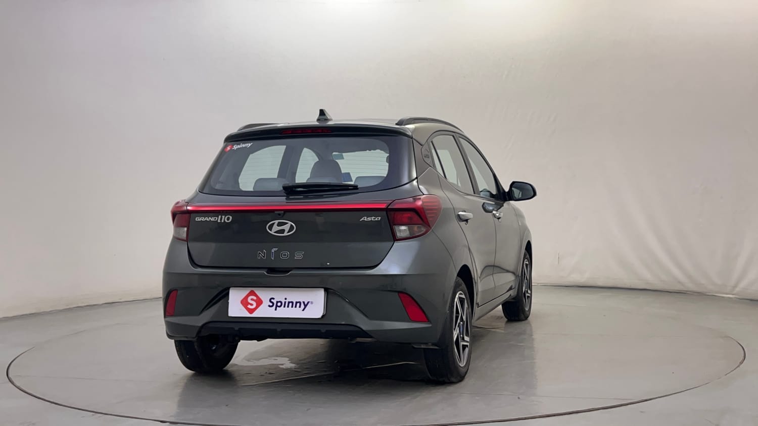 Used 2025 Hyundai Grand i10 Nios Asta 1.2 Kappa AMT Petrol Automatic exterior RIGHT REAR CORNER VIEW