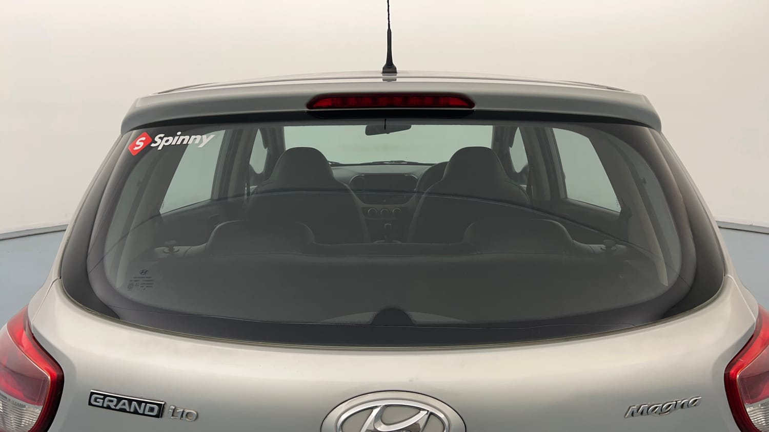 Used 2015 Hyundai Grand i10 Magna 1.2 Kappa VTVT Petrol Manual exterior BACK WINDSHIELD VIEW