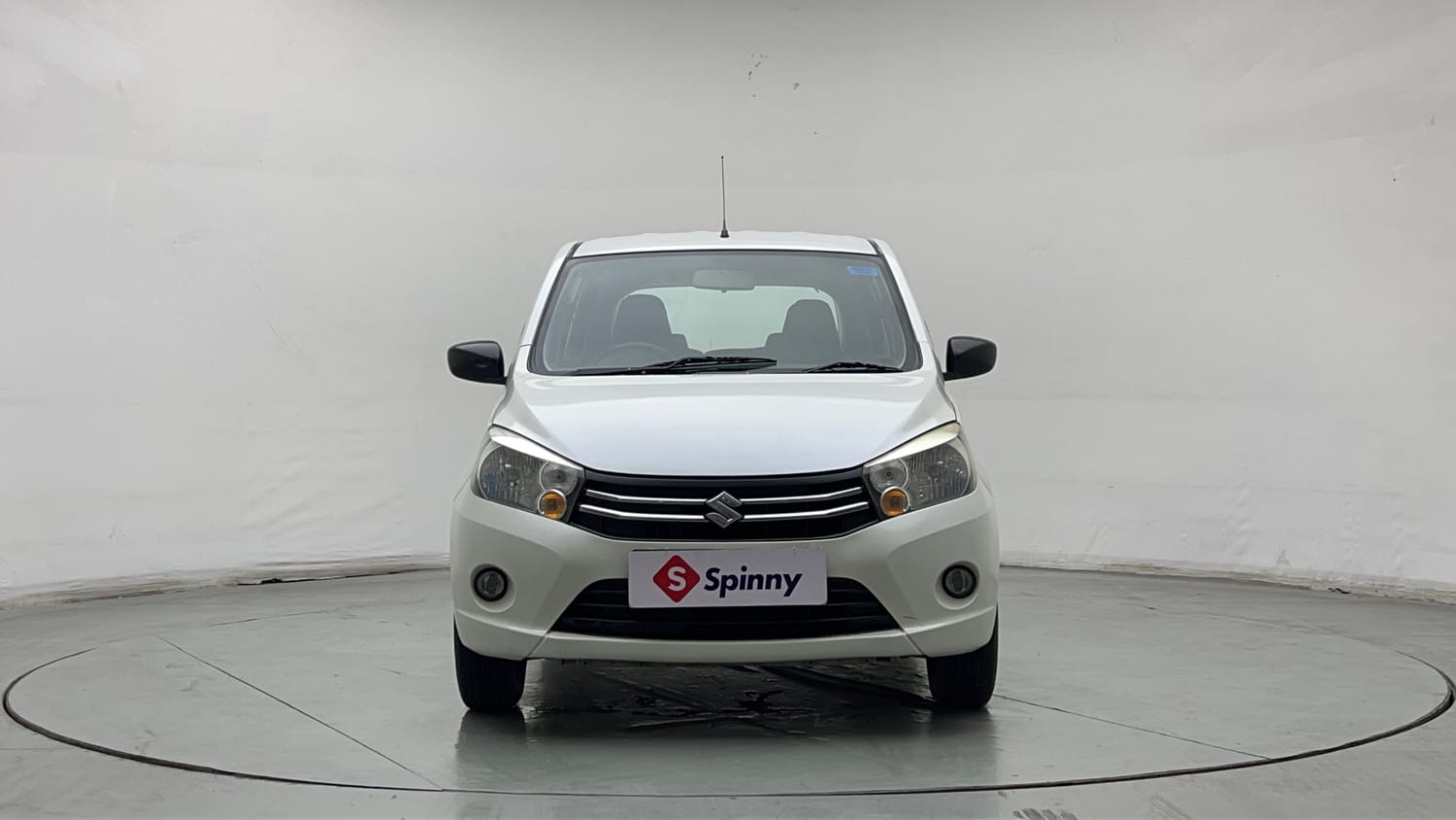 Used 2015 Maruti Suzuki Celerio VXi AMT Petrol Automatic exterior FRONT VIEW