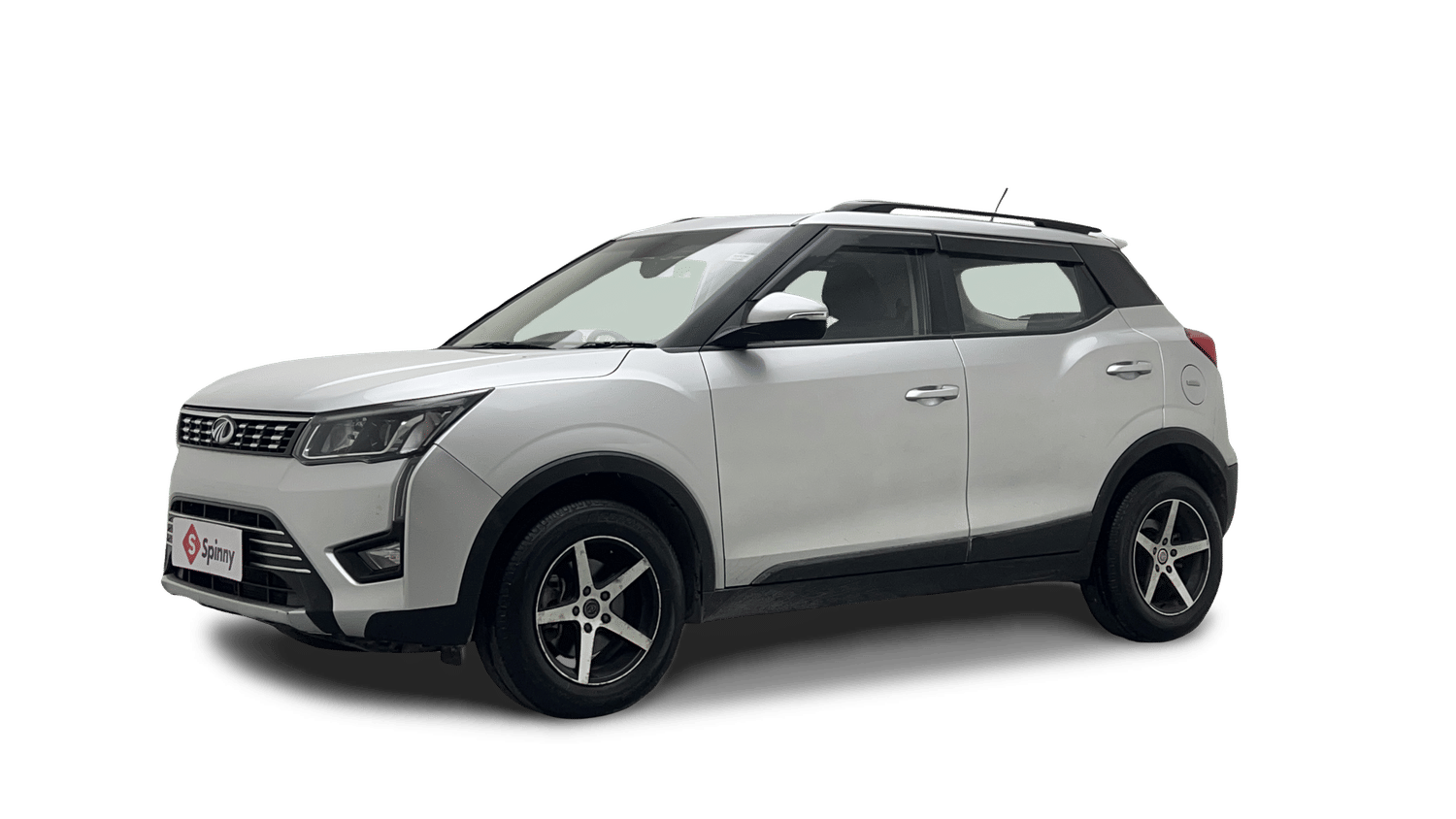 Used 2022 Mahindra XUV 300 W8 1.5 Diesel Diesel Manual Image