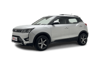 Used 2022 Mahindra XUV 300 W8 1.5 Diesel Diesel Manual Image