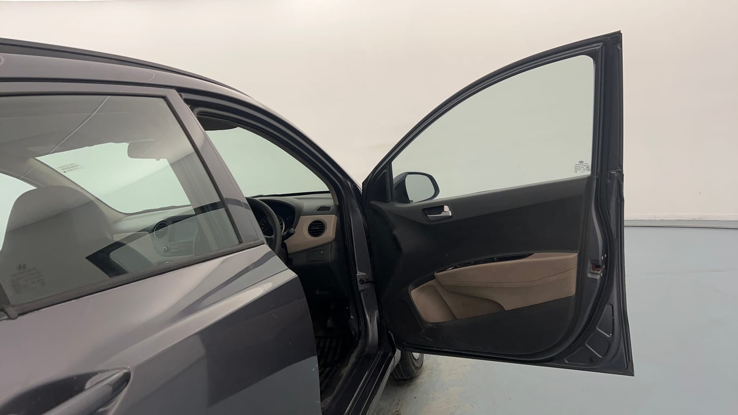 Used 2019 Hyundai Grand i10 Sportz 1.2 Kappa VTVT Petrol Manual interior RIGHT FRONT DOOR OPEN VIEW