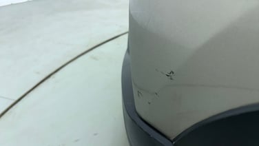minor_scratch_0