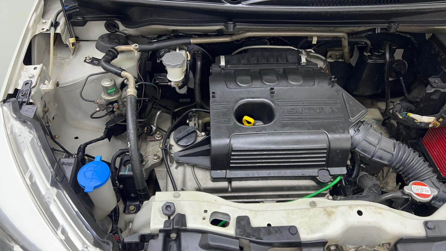 Used 2015 Maruti Suzuki Celerio VXi AMT Petrol Automatic engine ENGINE RIGHT SIDE VIEW