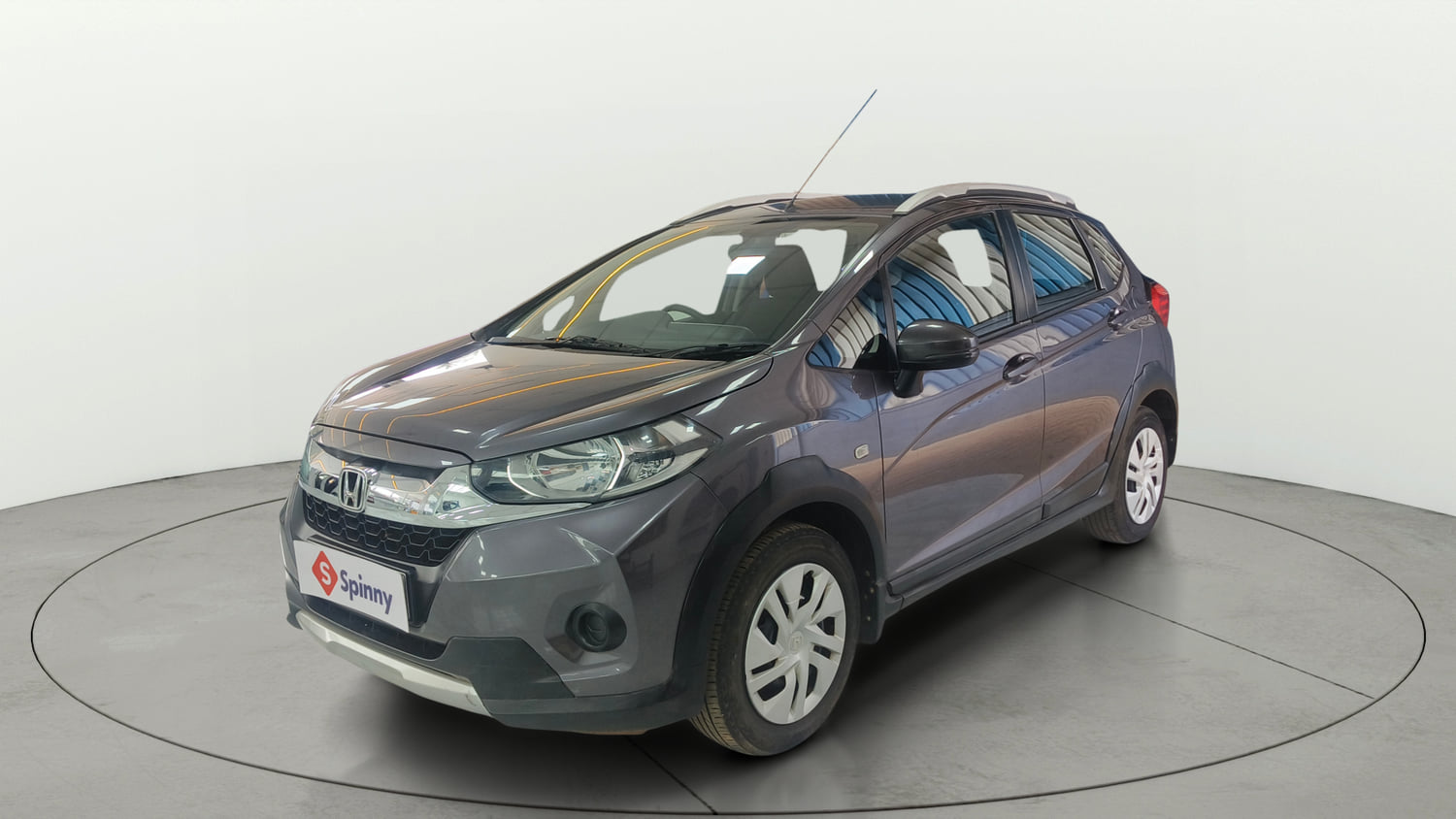Used 2017 Honda WR-V VX MT Petrol Petrol Manual exterior LEFT FRONT CORNER VIEW