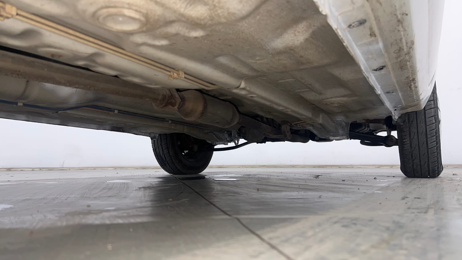 Used 2017 Maruti Suzuki Alto 800 LXi Petrol Manual extra REAR RIGHT UNDERBODY VIEW
