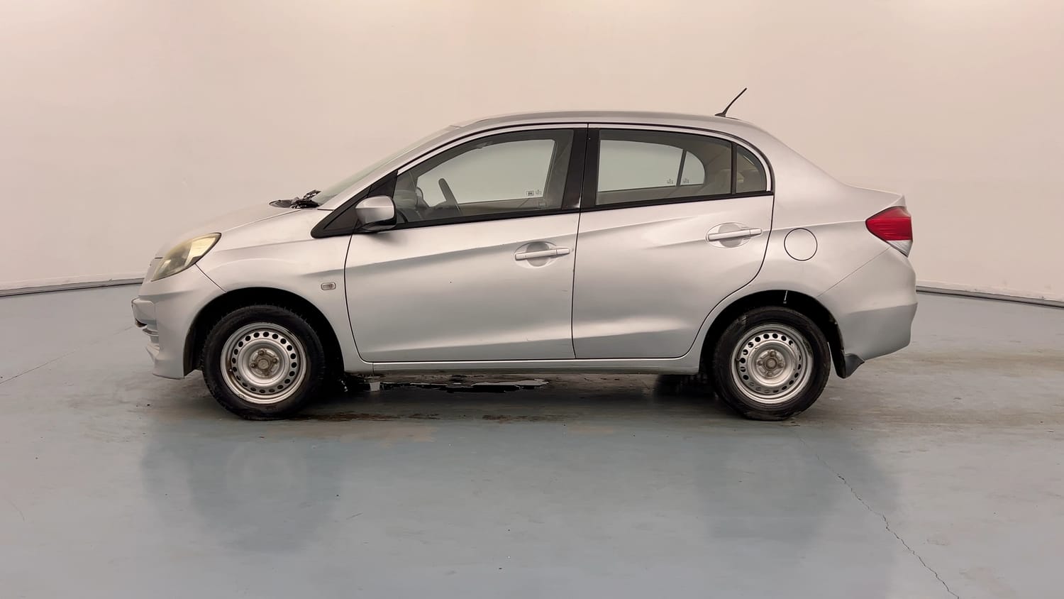 Used 2014 Honda Amaze 1.2 EX i-VTEC Petrol Manual exterior LEFT SIDE VIEW