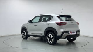 Used 2022 Nissan Magnite XV Turbo CVT Petrol Automatic exterior LEFT REAR CORNER VIEW