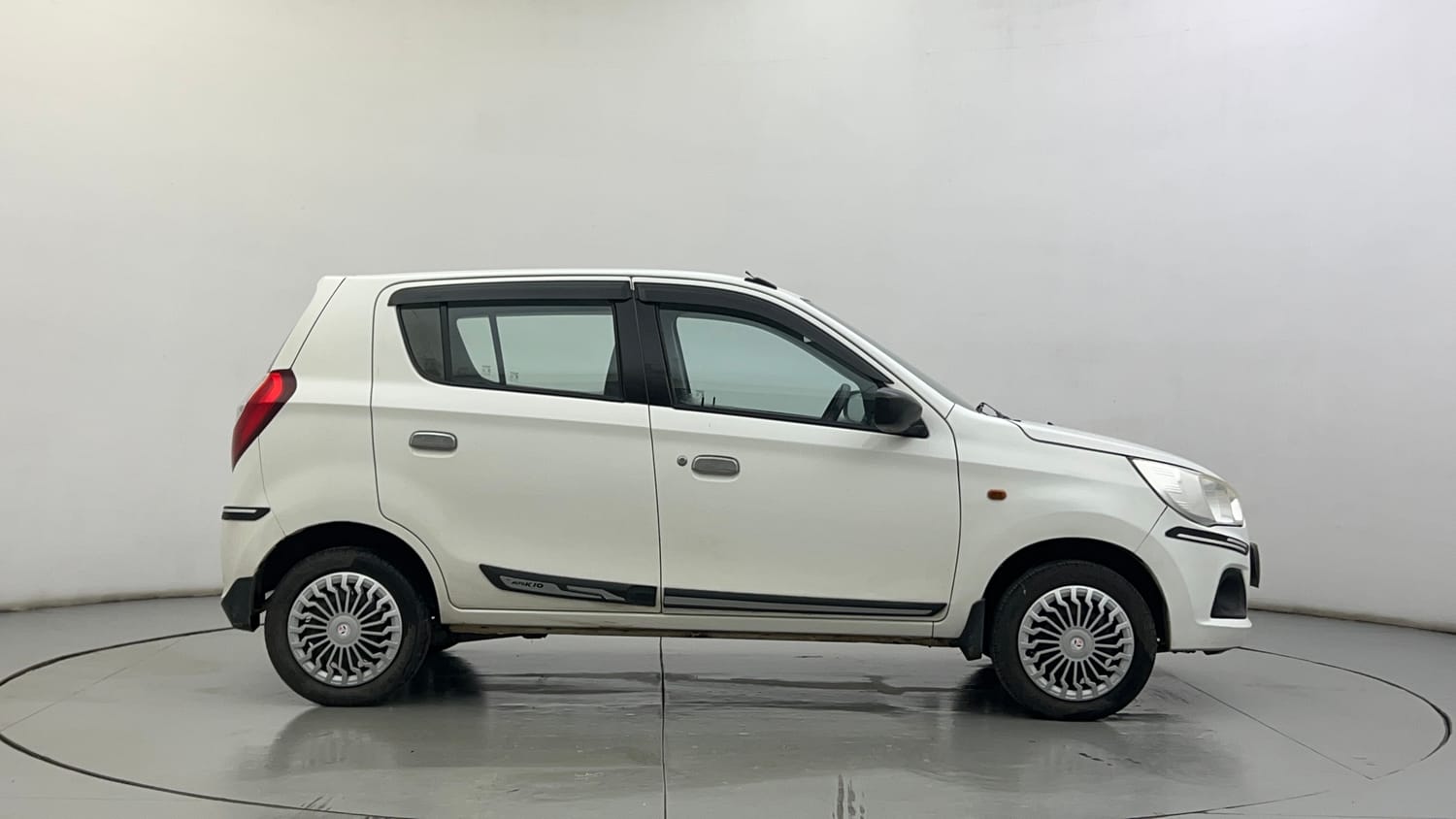 Used 2017 maruti-suzuki Alto K10 VXi (O) AMT Petrol Automatic exterior RIGHT SIDE VIEW