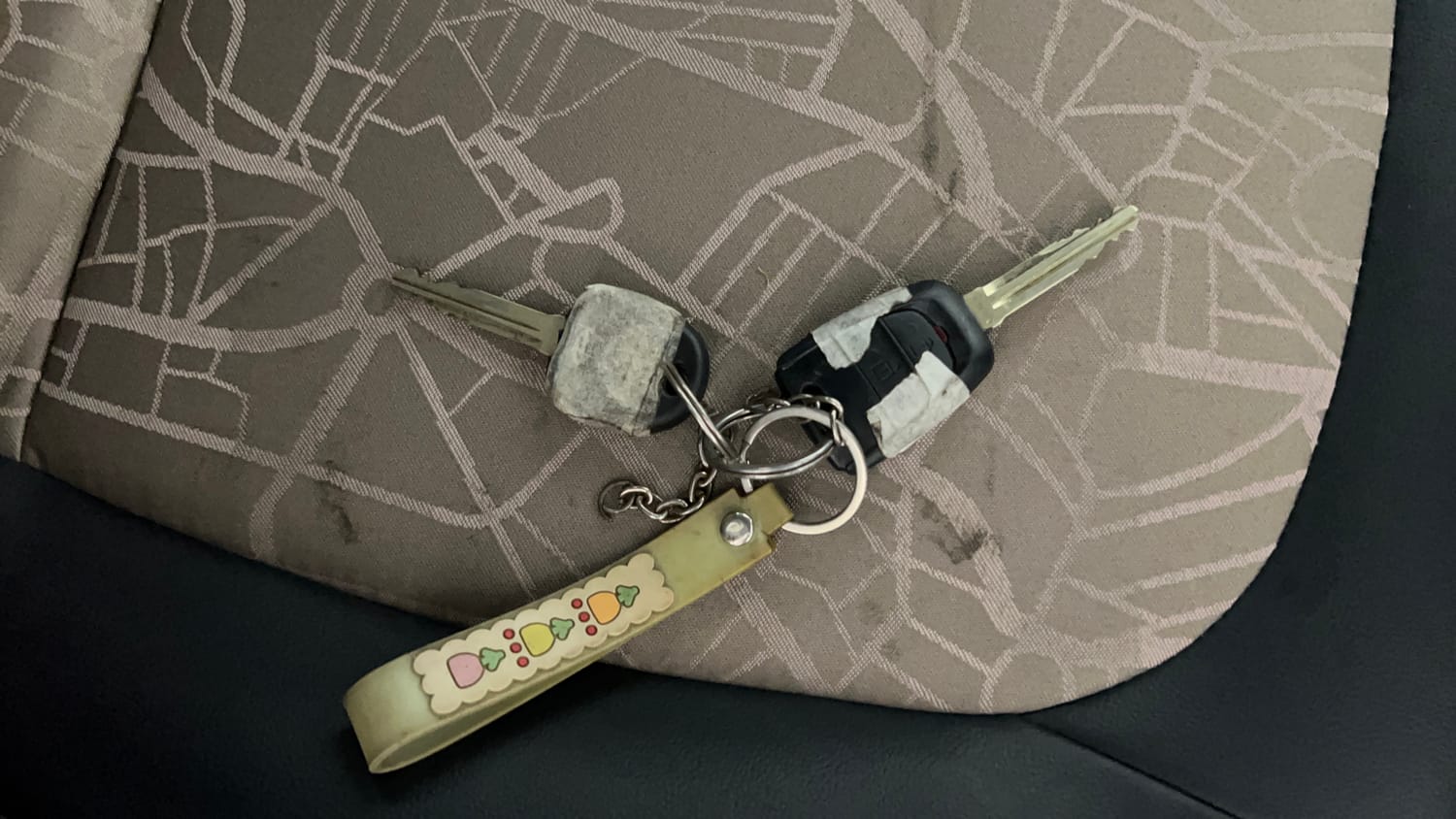 Used 2019 Hyundai Grand i10 Sportz 1.2 Kappa VTVT Petrol Manual extra CAR KEY VIEW