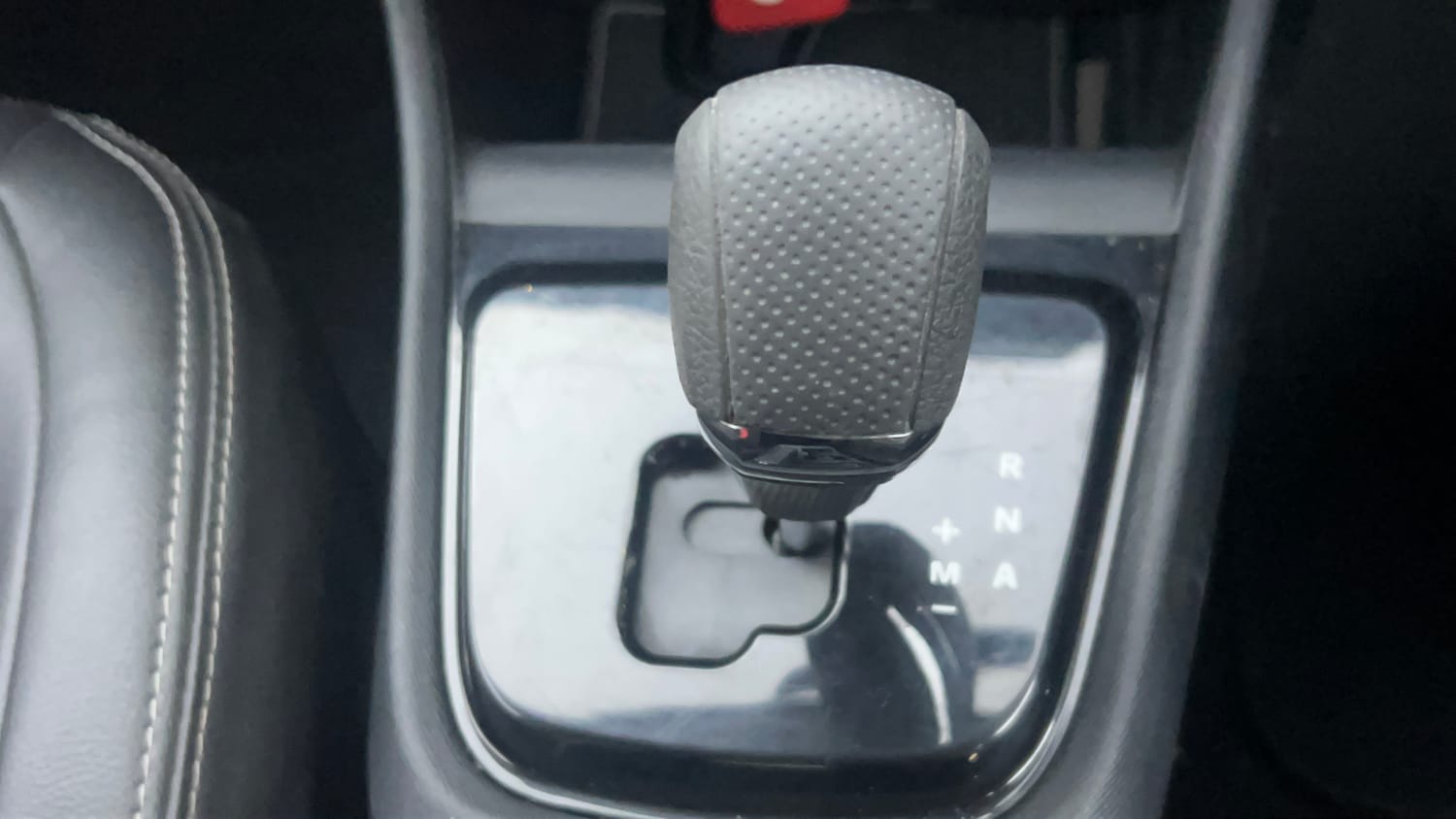 Used 2023 Tata Punch Accomplished AMT Petrol Automatic interior GEAR  KNOB VIEW