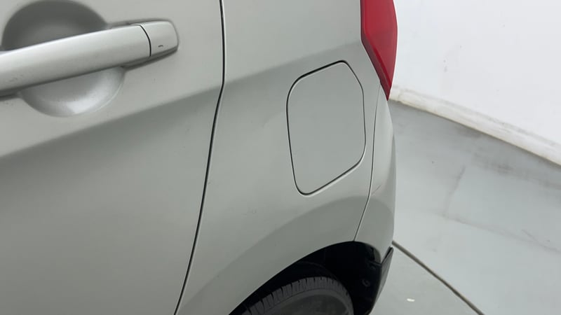 Used 2015 Maruti Suzuki Celerio ZXi Petrol Manual dents MINOR DENT