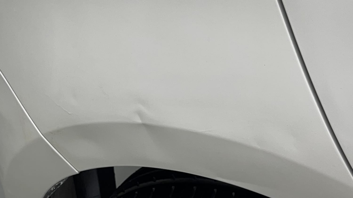 Used 2023 Maruti Suzuki Swift VXi Petrol Manual dents MINOR SCRATCH