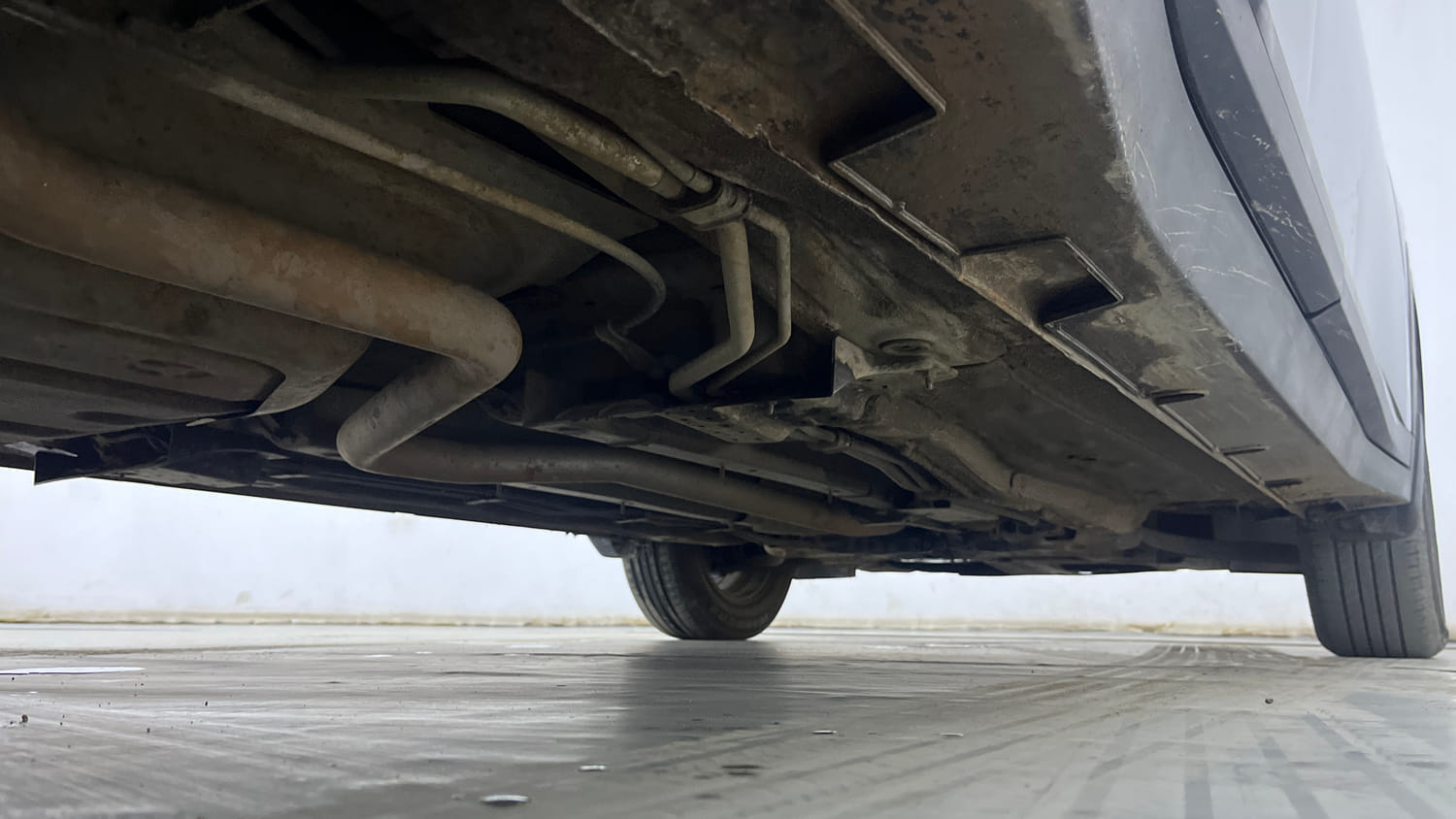 Used 2022 Kia Carens Prestige Plus 1.5 Diesel MT 7 STR Diesel Manual extra REAR RIGHT UNDERBODY VIEW
