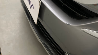 minor_scratch_0