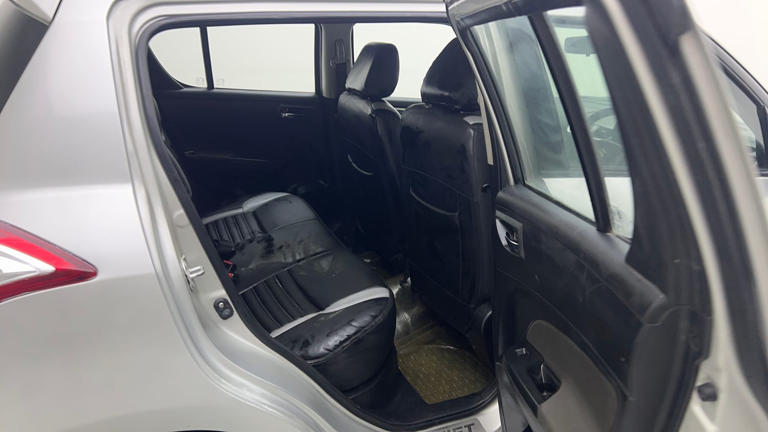 Used 2014 Maruti Suzuki Swift ZXi Petrol Manual interior RIGHT SIDE REAR DOOR CABIN VIEW