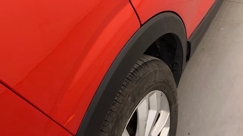 Used 2019 Mahindra XUV 300 1.5 W8 Diesel Manual dents MINOR SCRATCH