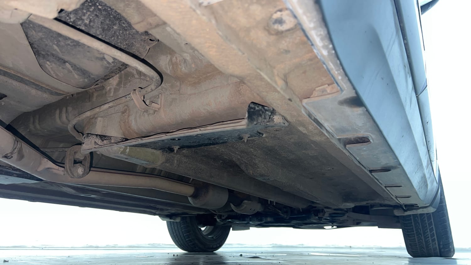 Used 2022 kia Seltos HTX 1.5 IVT Petrol Automatic extra REAR RIGHT UNDERBODY VIEW