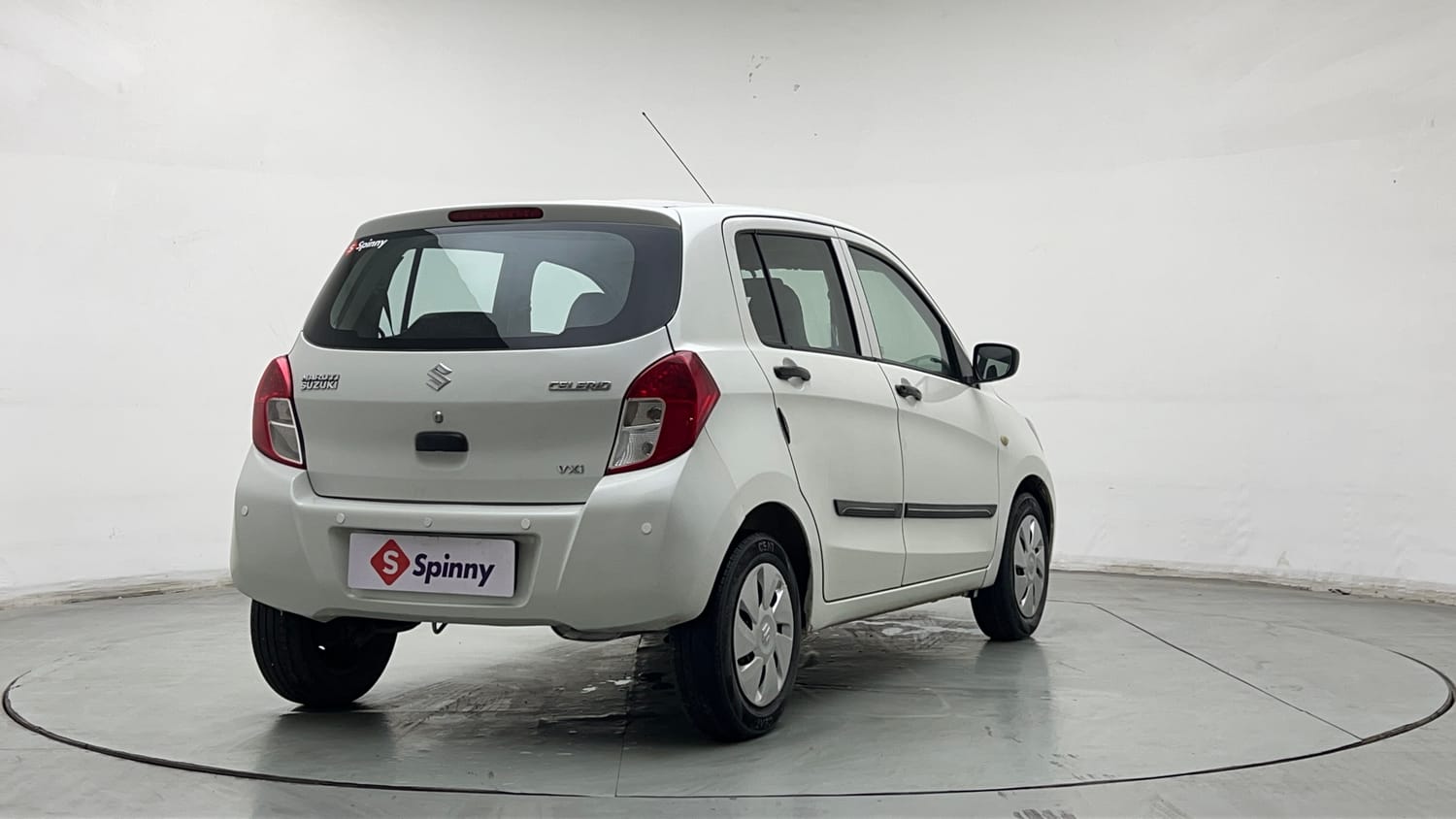 Used 2015 Maruti Suzuki Celerio VXi AMT Petrol Automatic exterior RIGHT REAR CORNER VIEW