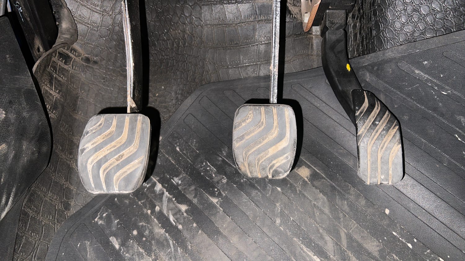 Used 2021 Renault Kwid CLIMBER 1.0 (O) Petrol Manual interior PEDALS VIEW