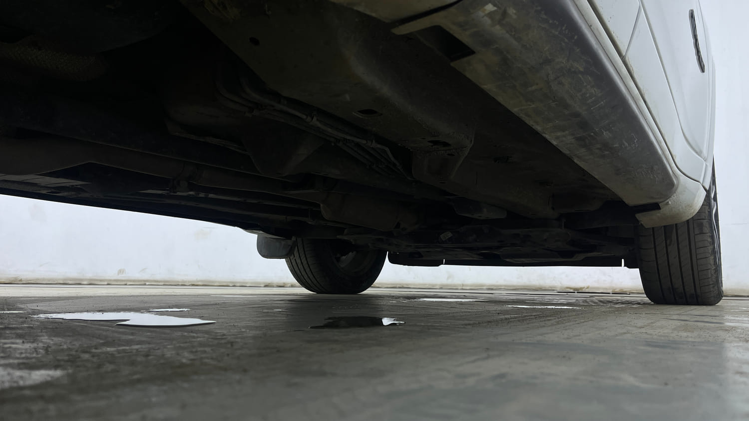 Used 2022 Jeep Compass Model S (O) Diesel 4x4 AT Diesel Automatic extra REAR RIGHT UNDERBODY VIEW