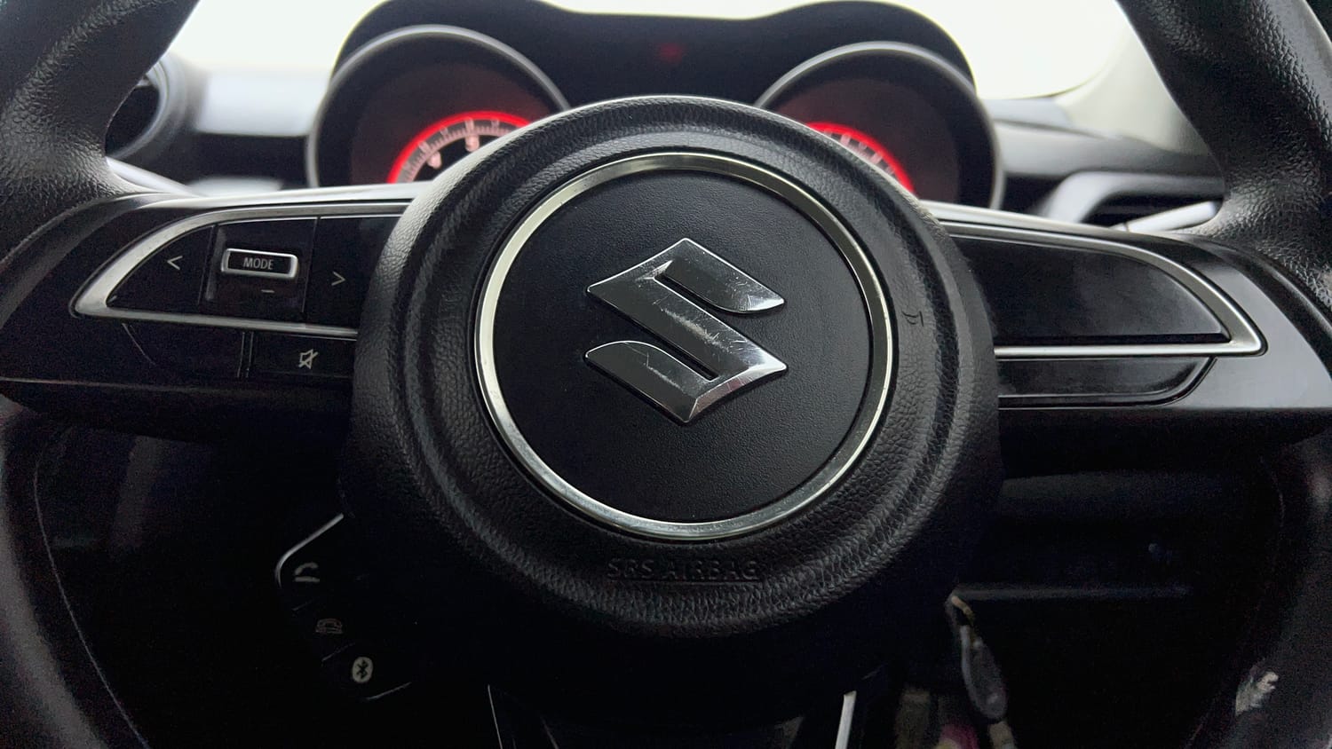 Used 2018 Maruti Suzuki Swift VXi Petrol Manual top_features Airbags