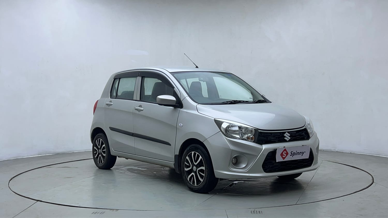 Used 2021 Maruti Suzuki Celerio VXi AMT Petrol Automatic exterior RIGHT FRONT CORNER VIEW
