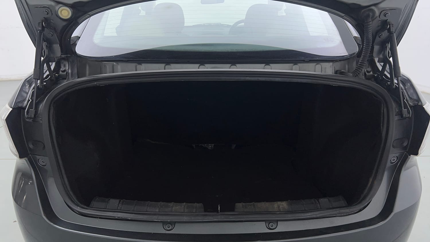 Used 2023 Tata Tigor XZ Plus Leatherette Pack Petrol Manual interior DICKY INSIDE VIEW