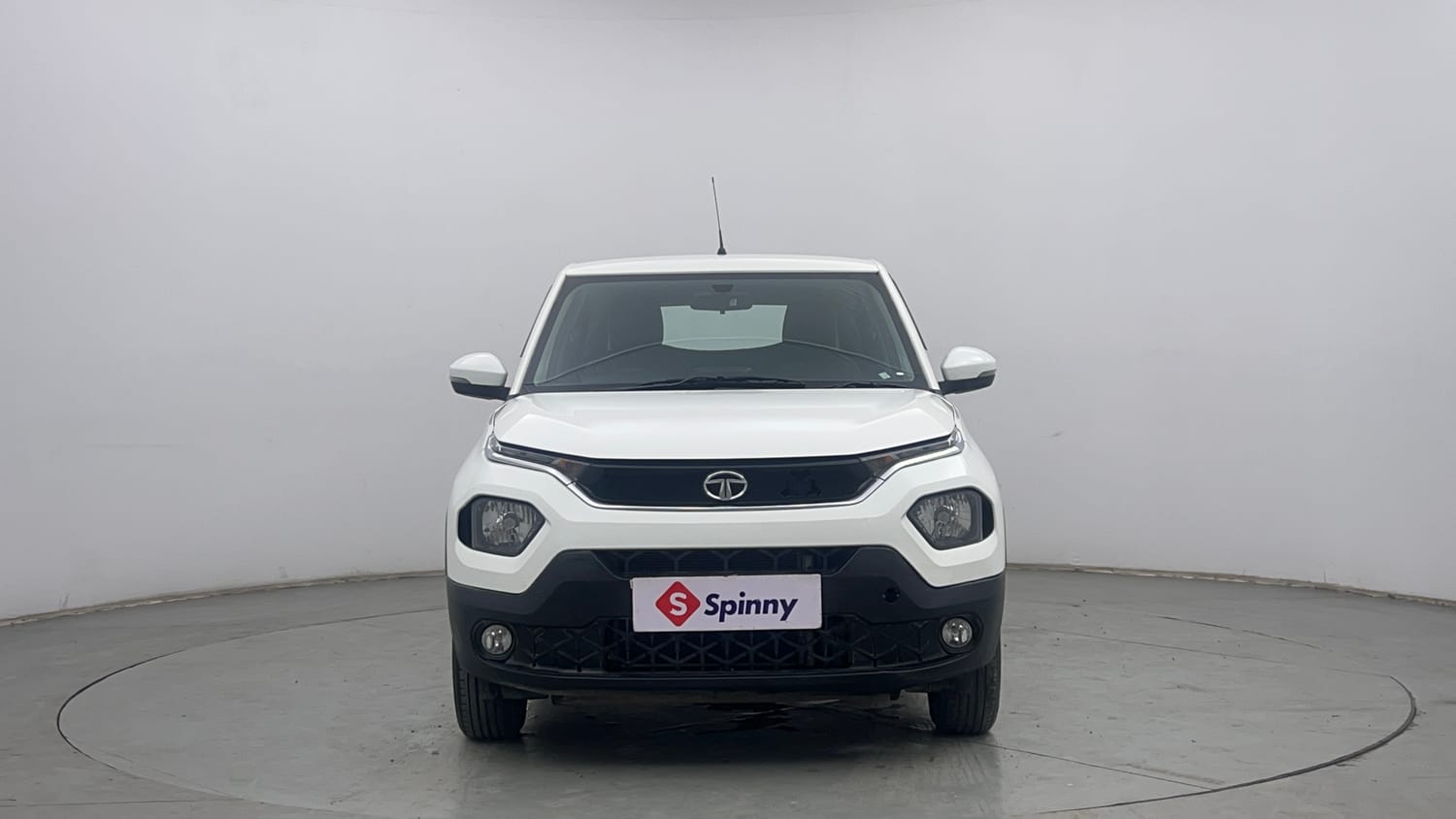 Used 2023 Tata Punch Accomplished AMT Petrol Automatic exterior FRONT VIEW