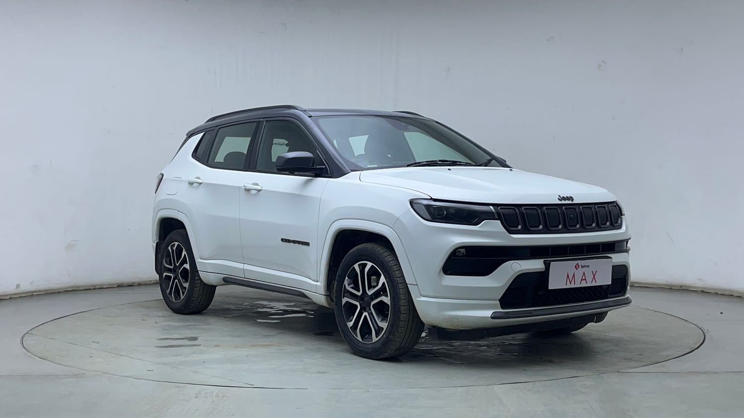 Used 2022 Jeep Compass Model S (O) Diesel 4x4 AT Diesel Automatic exterior RIGHT FRONT CORNER VIEW