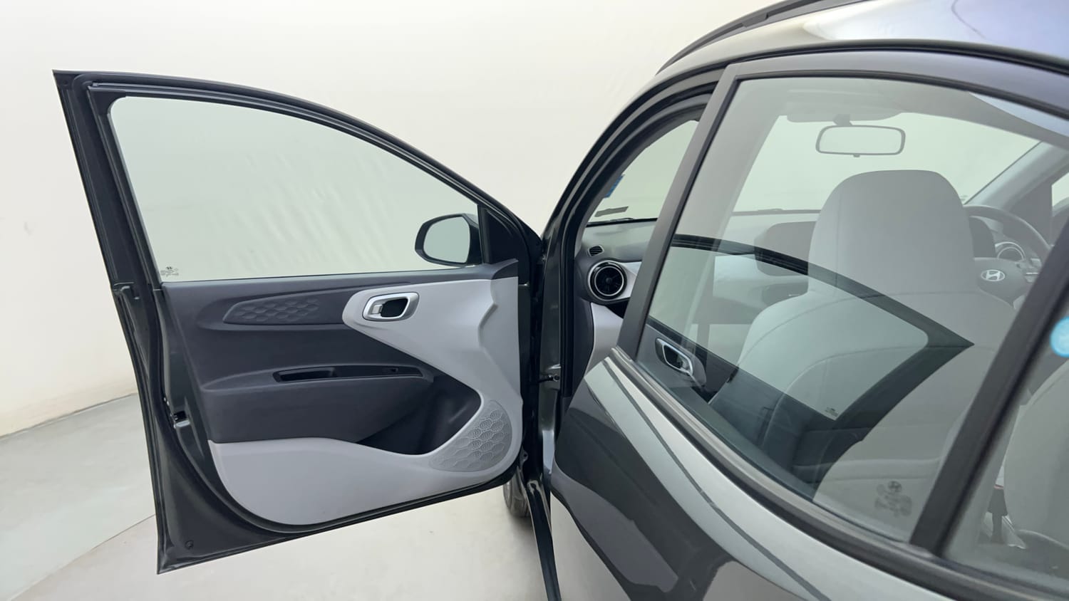 Used 2025 Hyundai Grand i10 Nios Asta 1.2 Kappa AMT Petrol Automatic interior LEFT FRONT DOOR OPEN VIEW