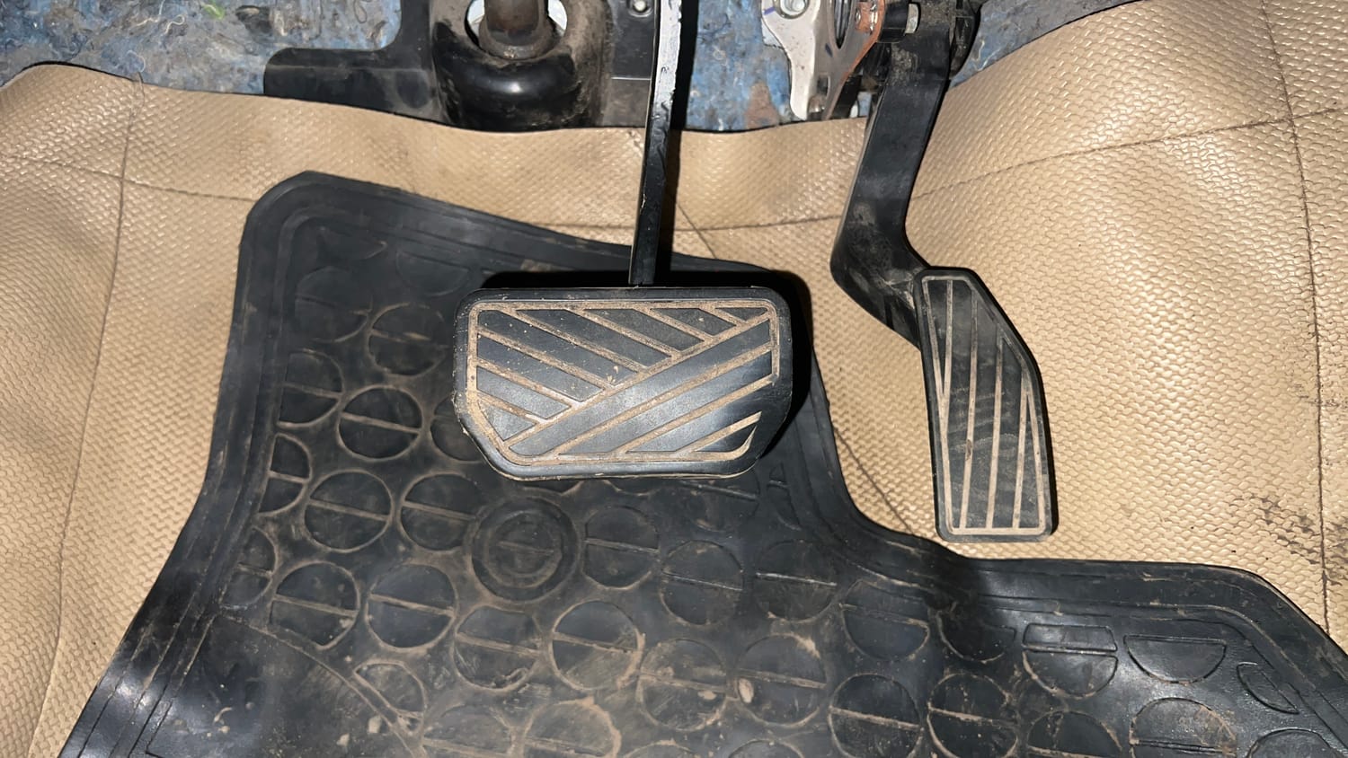 Used 2021 Maruti Suzuki Celerio VXi AMT Petrol Automatic interior PEDALS VIEW