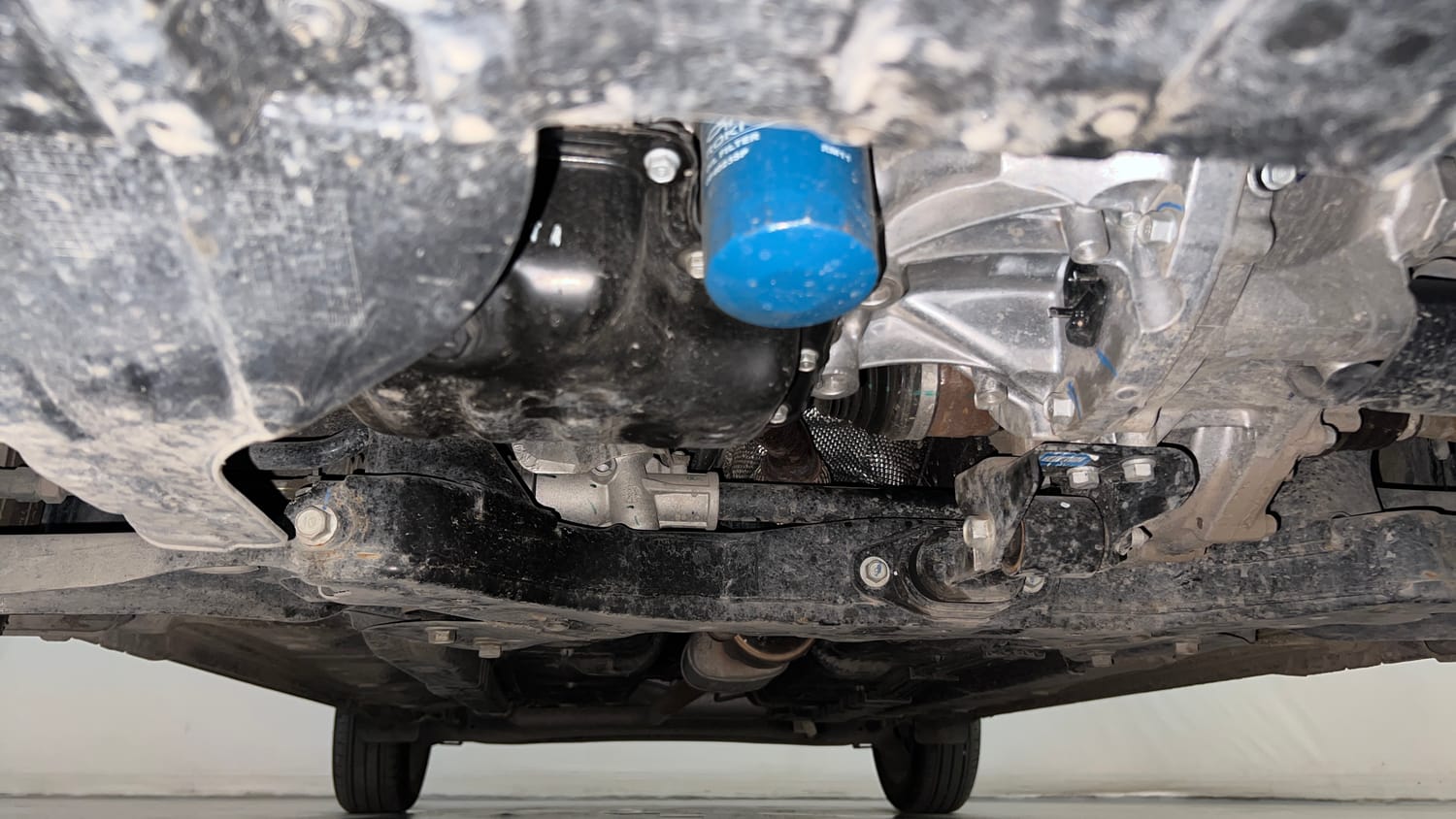 Used 2025 Hyundai Grand i10 Nios Asta 1.2 Kappa AMT Petrol Automatic extra FRONT LEFT UNDERBODY VIEW