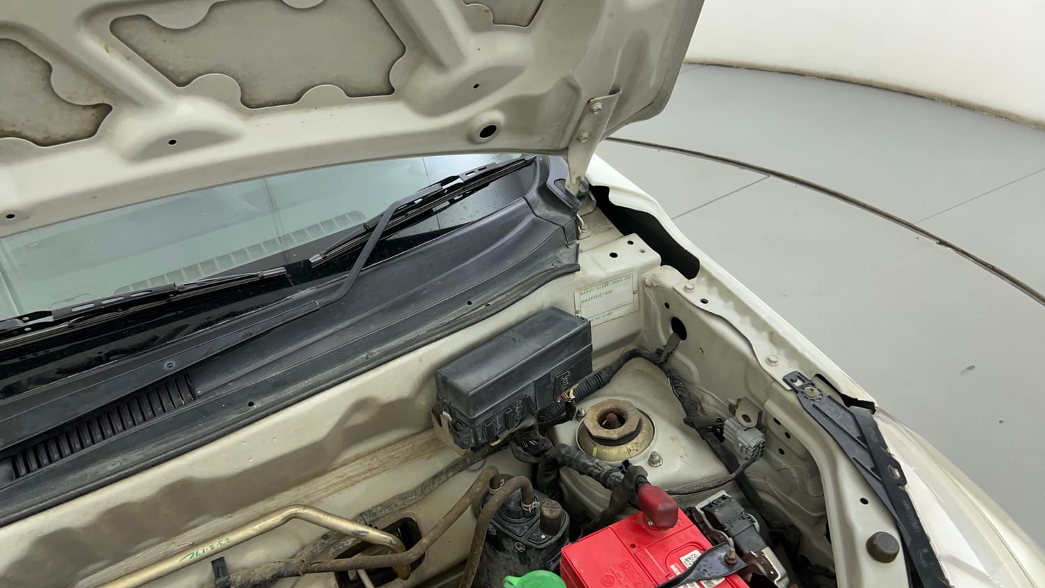 Used 2017 maruti-suzuki Alto K10 VXi (O) AMT Petrol Automatic engine ENGINE LEFT SIDE HINGE & APRON VIEW