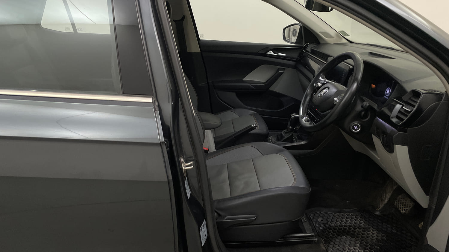 Used 2024 Skoda Kushaq Style 1.0L TSI AT Petrol Automatic interior RIGHT SIDE FRONT DOOR CABIN VIEW