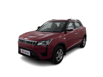 Used 2022 Mahindra XUV 300 W6 1.2 Petrol AMT Petrol Automatic Image